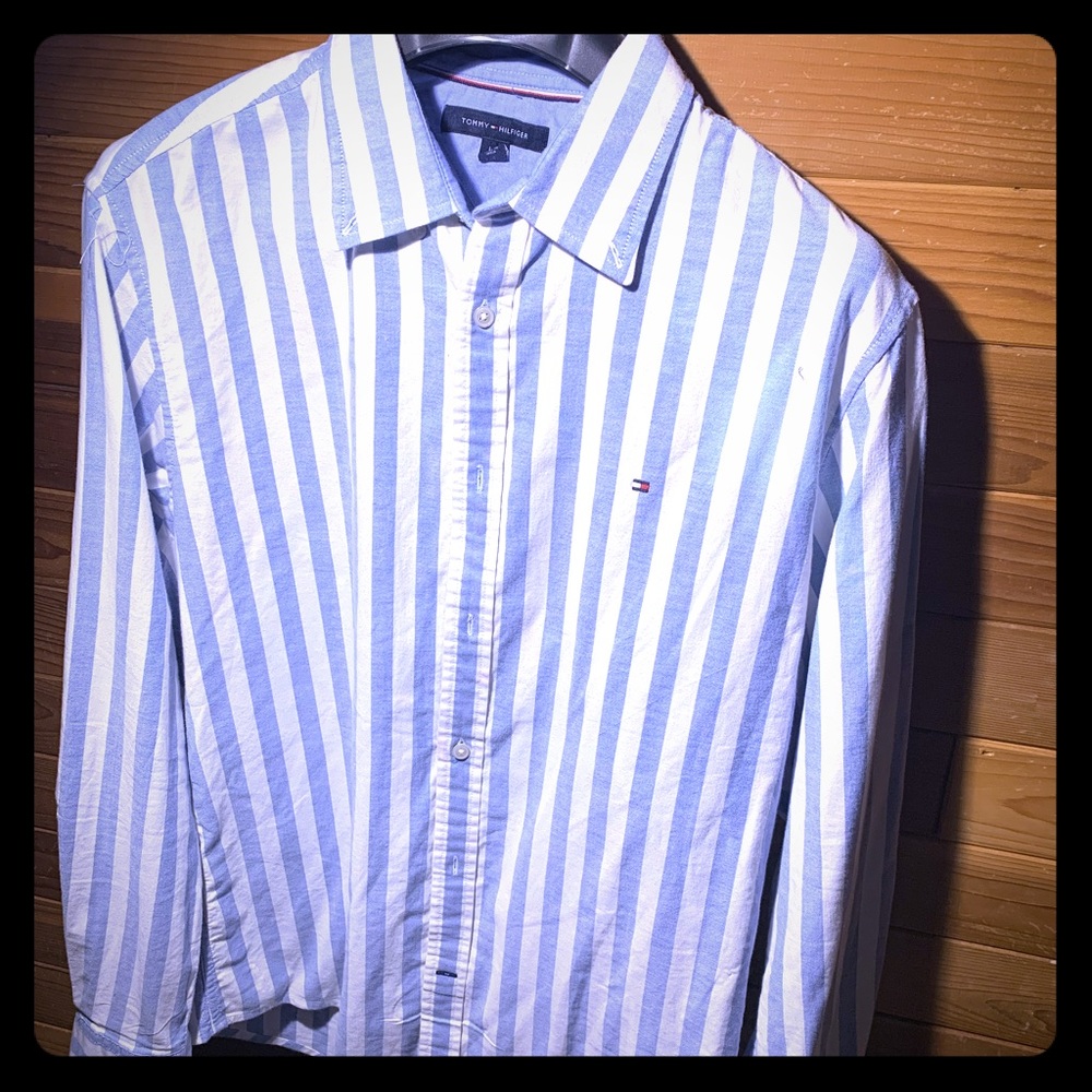 Tommy holifiger Button down